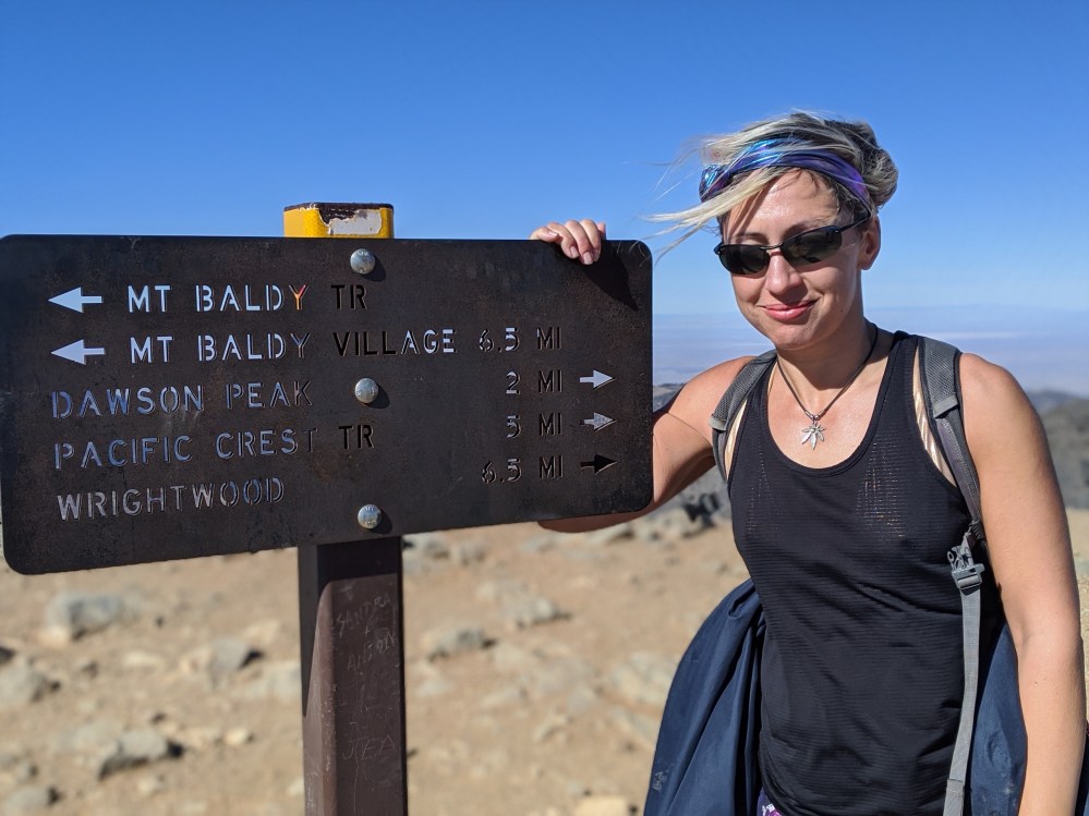 00100lrPORTRAIT_00100_BURST20191117123029054_COVER_resized